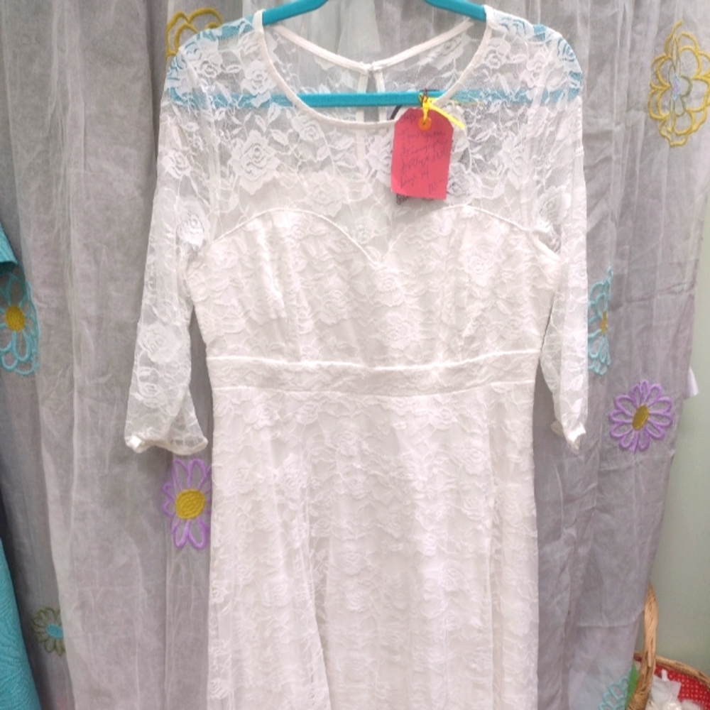 New Dolly and dottie size 14 white midi wedding dress